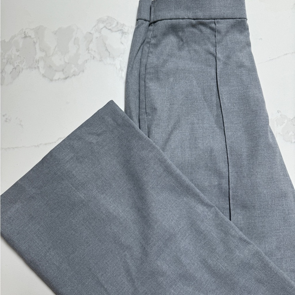 Uniqlo Classic Gray Women's Trousers